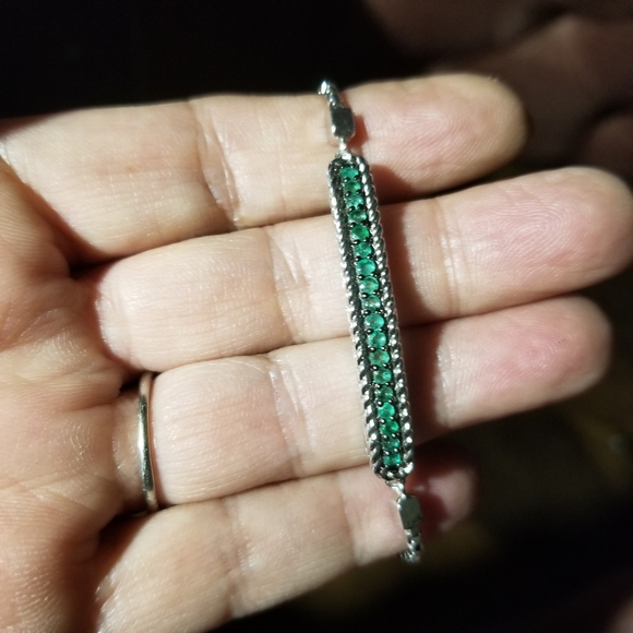 Jewelry - STERLING EMERALD BRACELET